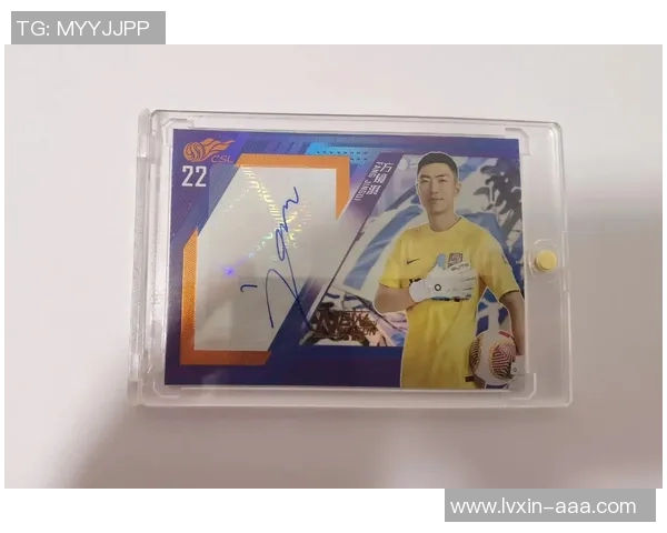 如何获取足球明星签名的有效途径与技巧分享